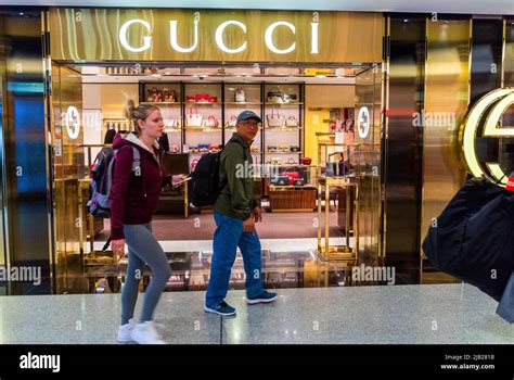 gucci aeroport charles de gaulle|Shopping .